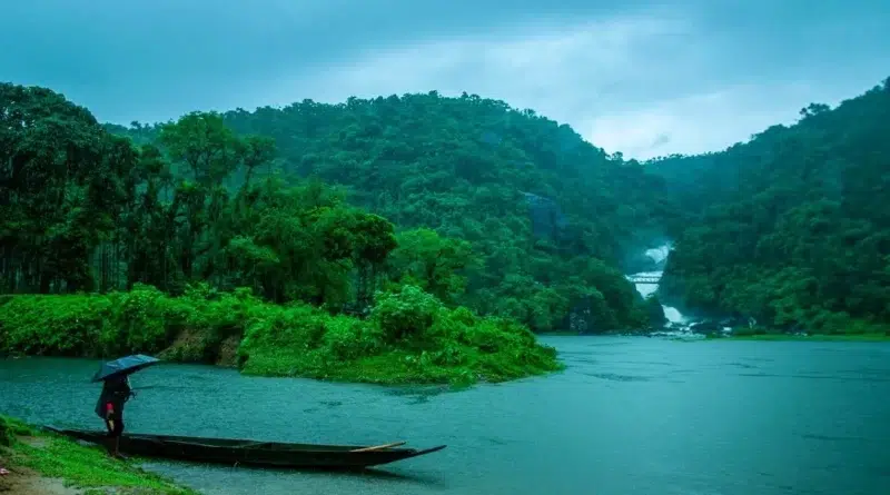 পান্থুমাই ঝর্ণা সিলেট Panthumai Waterfall