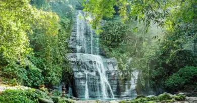 হামহাম ঝর্না Humhum Waterfall